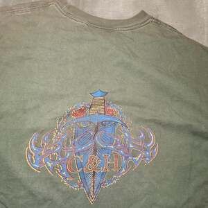 Vintage C&H Dagger Crest Tee - Washed Green Archive Streetwear Y2K XXL